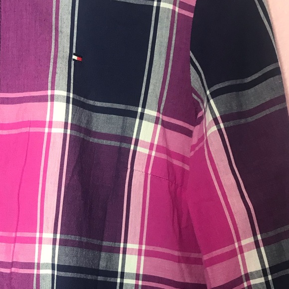 Long Sleeve Tommy Hilfiger button down - Picture 3 of 3